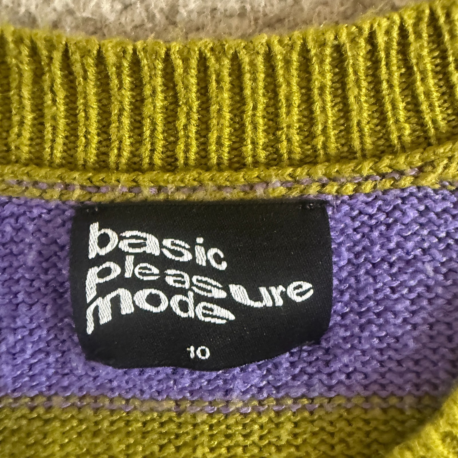 Basic Pleasure Mode Striped Star Sweater sz 10 Dolls Kill Urban Outfitters