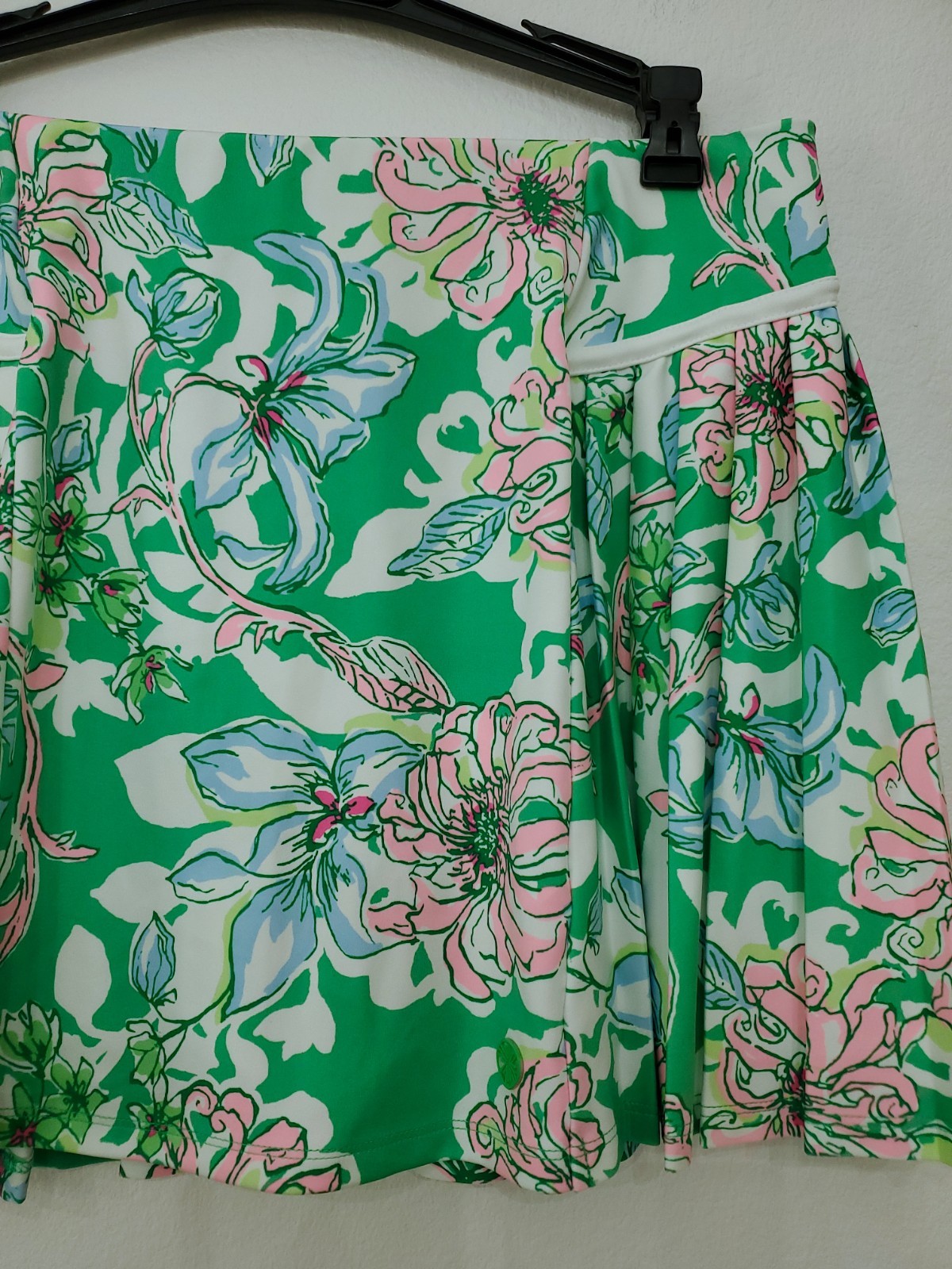 Lilly Pulitzer Women’s Bacio Skort UPF 50+ Spearmint Blossom Views Medium