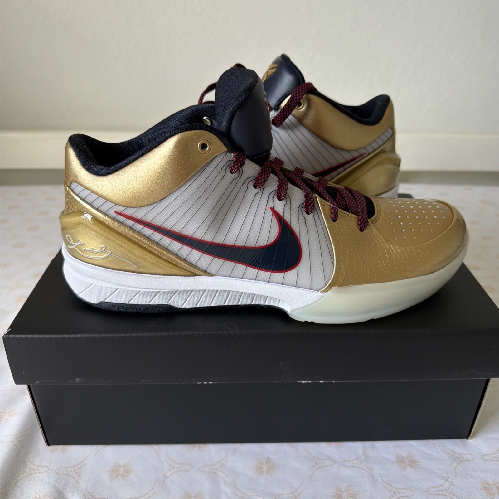 Nike Kobe 5 Protro “GOLD MEDAL” 2024 – Size 10 – FQ3544 100 (15640-3)