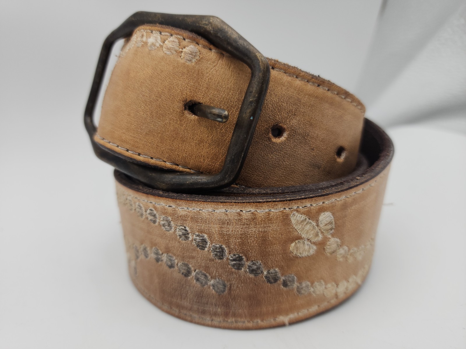BED|STÜ Cobbler Series Mohawk Belt Embroidered Bench Made Leather Sz MED
