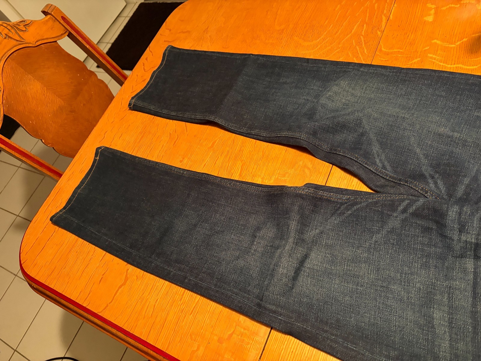 HUDSON BYRON STRAIGHT CUT DARK WASH STRETCH JEANS 32 X 30 VERY NICE!
