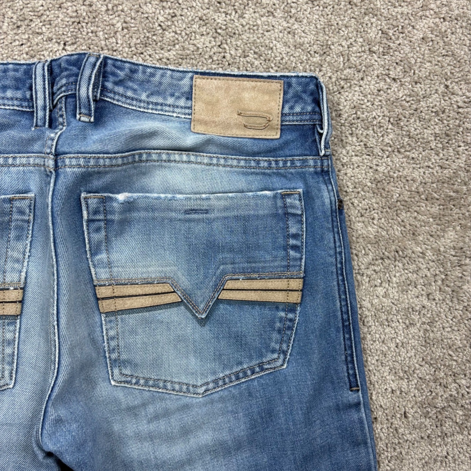 Diesel Zatiny 008AT Mens Regular Bootcut Jeans Blue Denim 31×30 Made in Italy