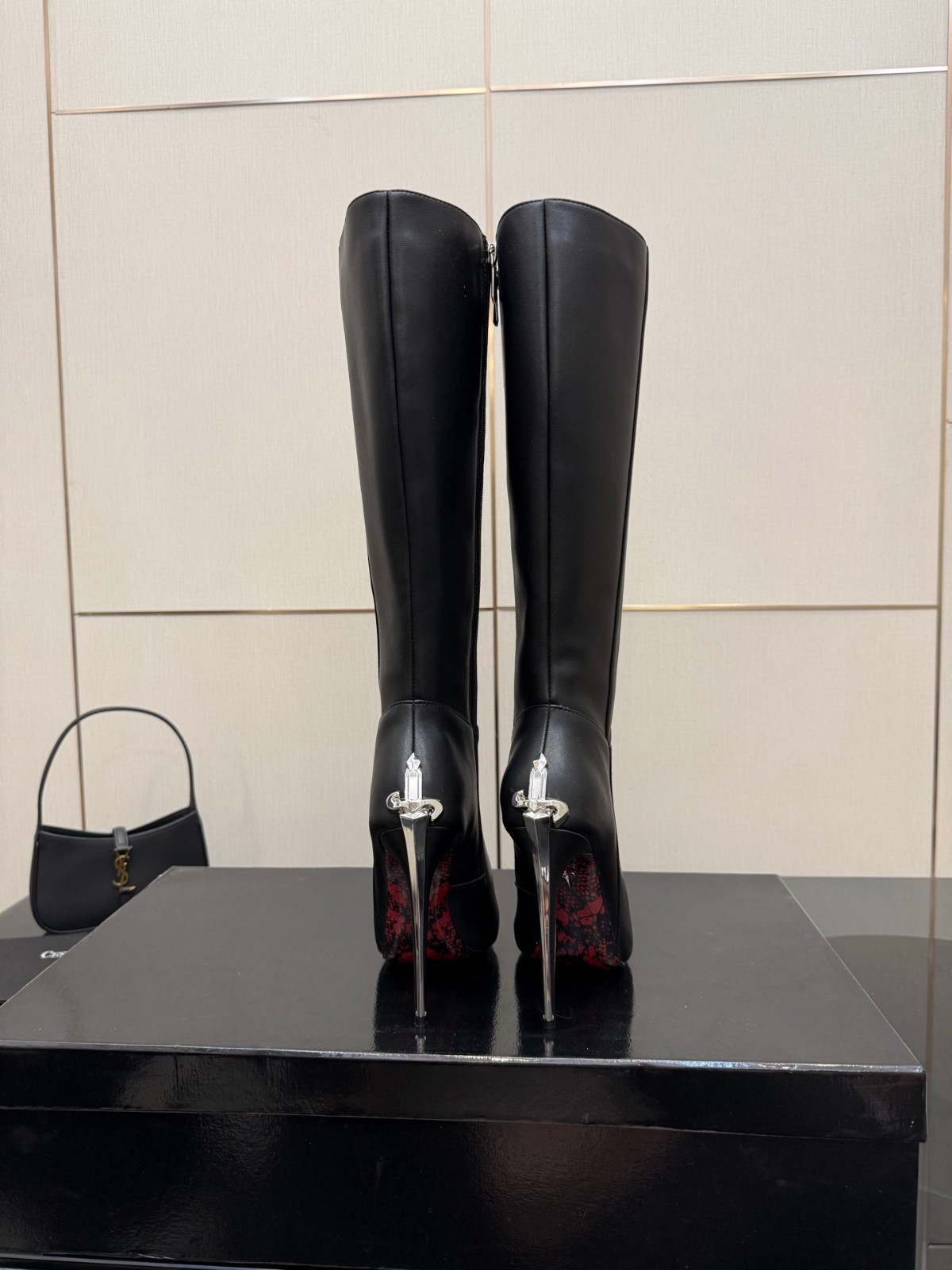 cesare paciotti dagger heels