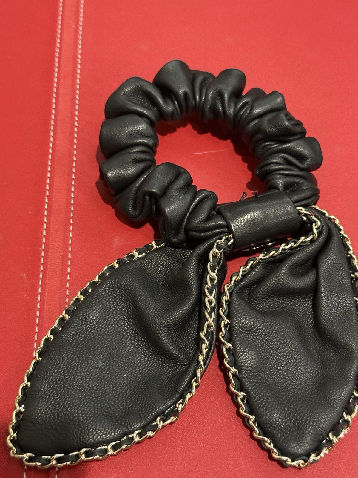 CHANEL AA8258 Ribbon Bow CC Logo Chain Scrunchie Lambskin, Black Hair Accessory