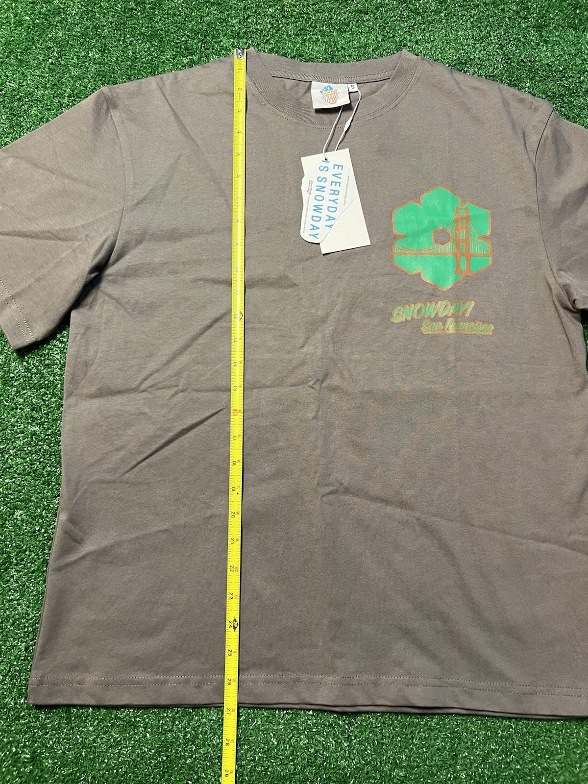 Snowday San Francisco Bridge heavyweight cotton oversized t-shirt Size Small
