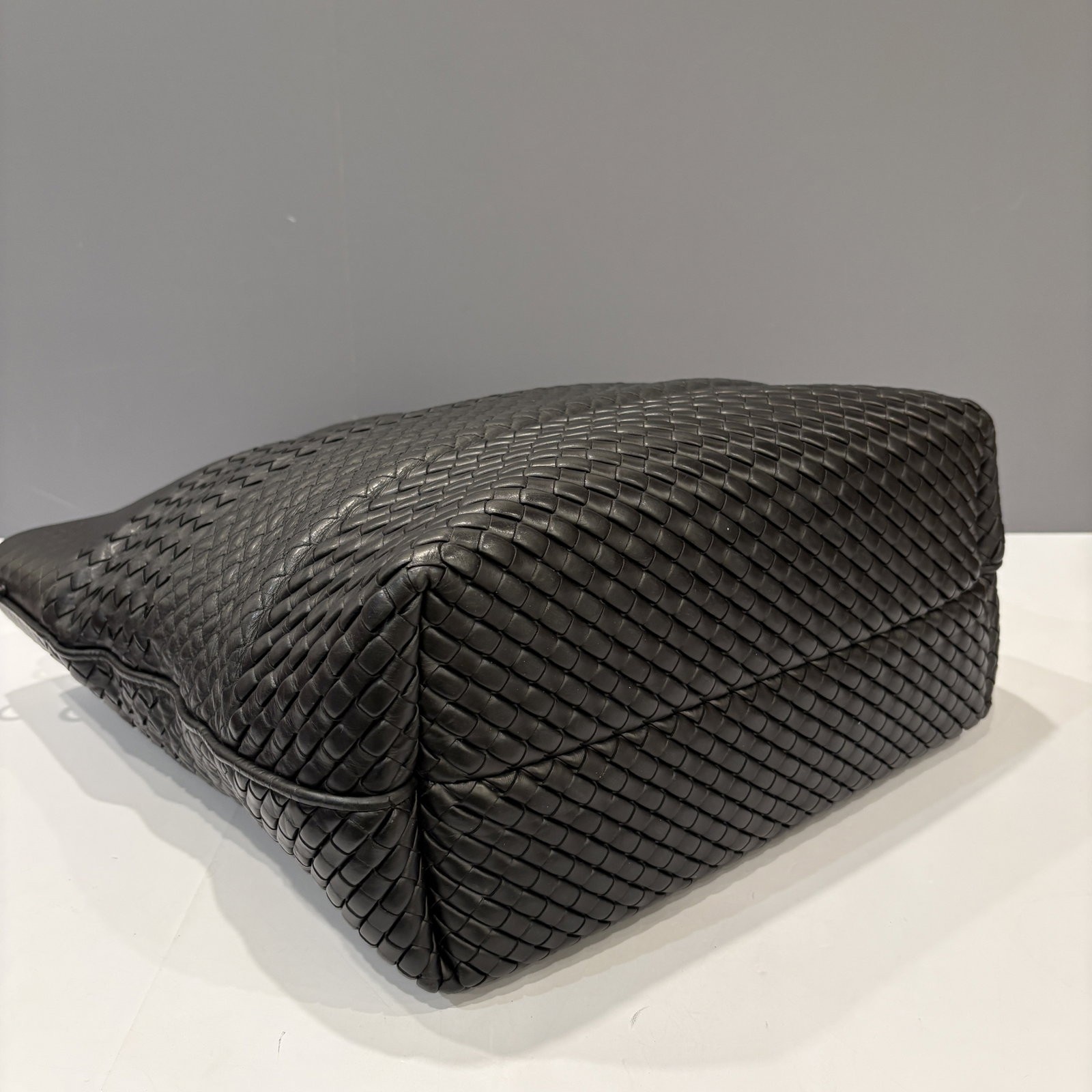 Bottega Veneta Tote Bag Black Lambskin Intrecciato Nappa (ym030126e3)