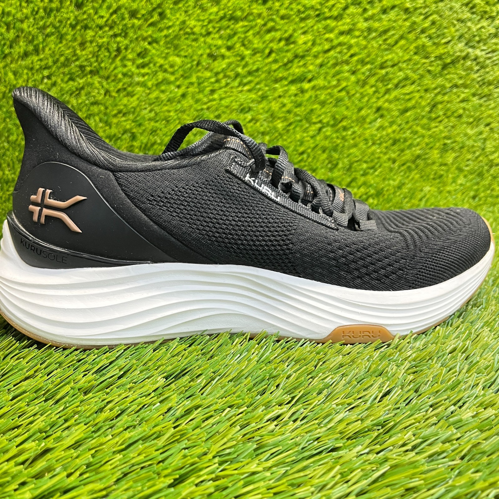 Kuru Atom 2 Womens Size 10 Black White Athletic Running Walking Shoes Sneakers