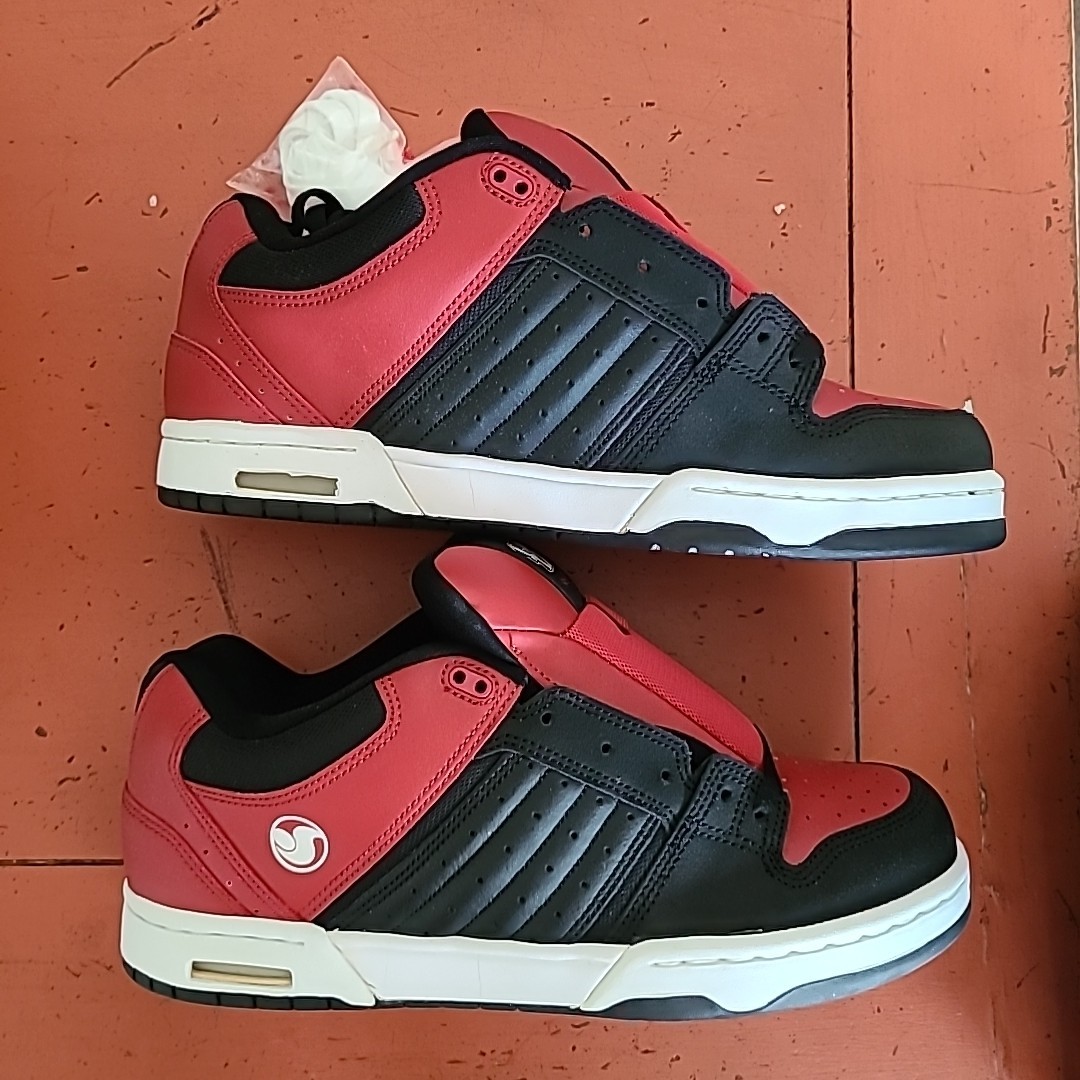 New Vintage Dvs Getz 2 Skateboard Shoes Black Red White 11 Mens US Shoe Co Y2k