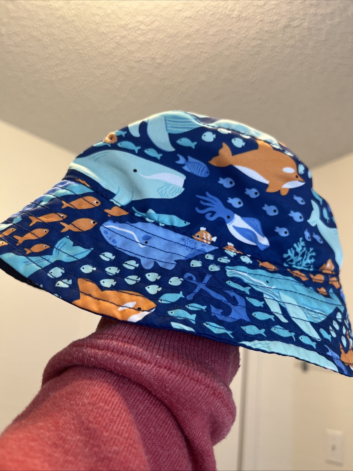 UV SKINZ Baby One Size Reversible Bucket Hat Dark Blue Marine Life Whales