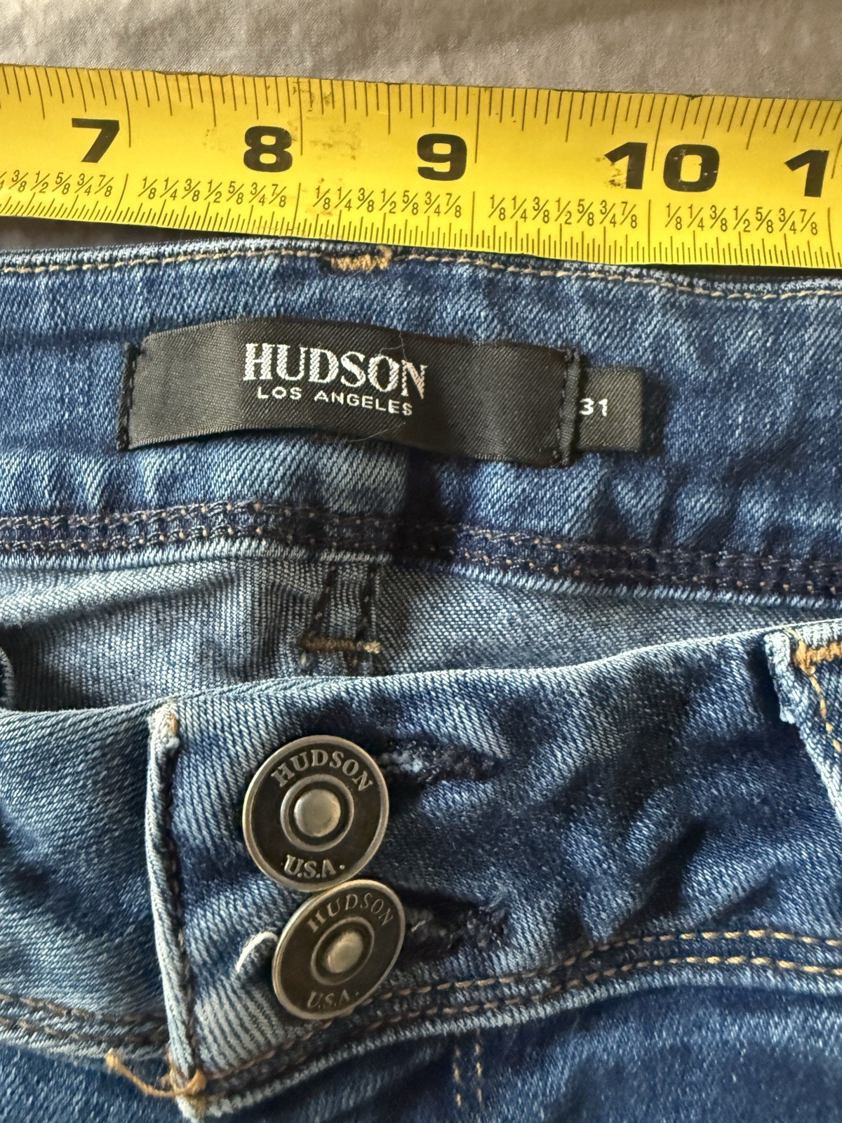 Hudson Women’s Skinny Jeans Medium Wash Blue Denim Mid Rise Stretch 5-Pocket