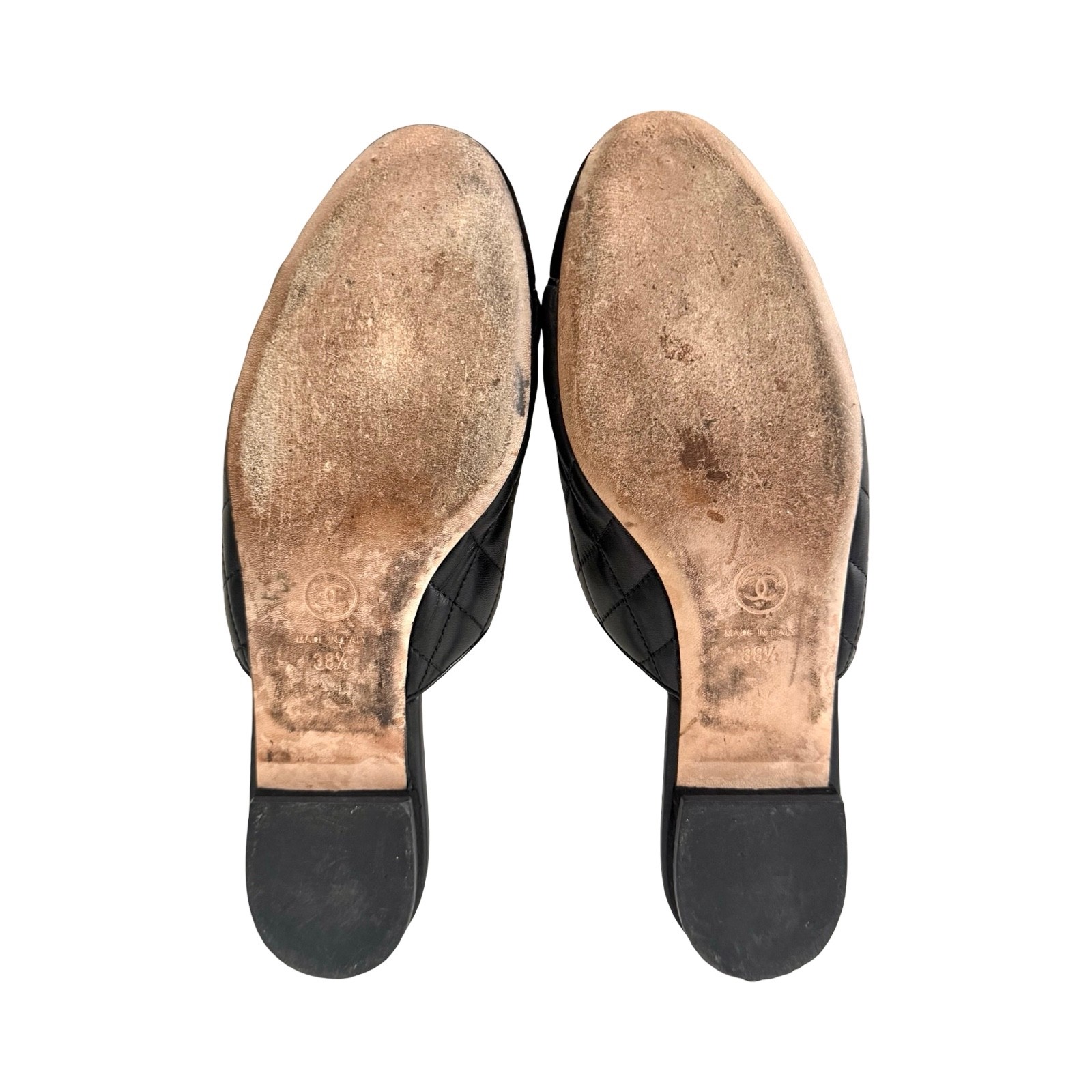 Chanel – CC Black Quilted Nappa & Suede Cap Toe Mule 38.5 | fomoluxury