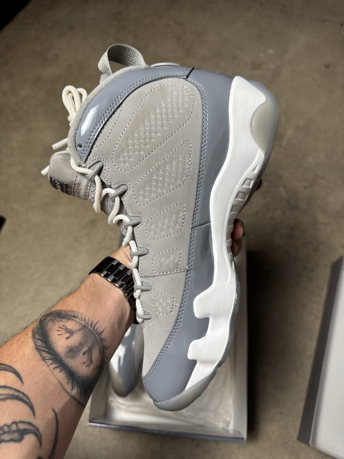 Size 8M/9.5W – Jordan 9 Retro Cool Grey (2025) HV4794-011 Pre-Owned