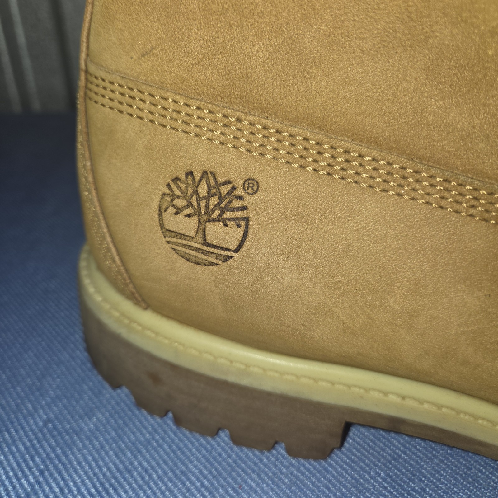 Timberland 6 Inch Premium Waterproof Boots Wheat Nubuck Men’s Size 13W
