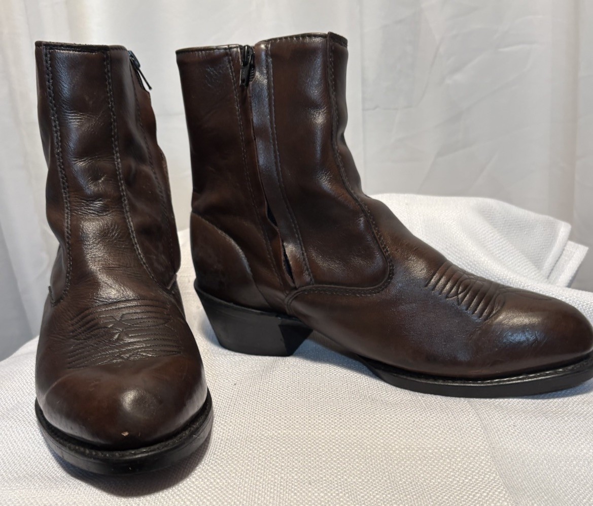 Laredo Men’s Brown Leather Boots Size 9 EW Ankle Boots Side Zip Almond Toe