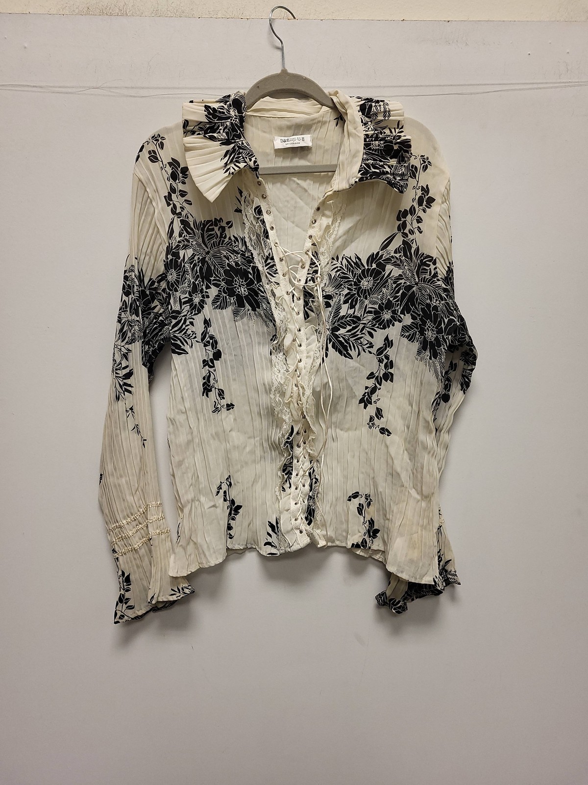 Dress-U-II Sharon Floral Pleated Lace Up Blouse Top Ruffle Pirate Goth Steampunk