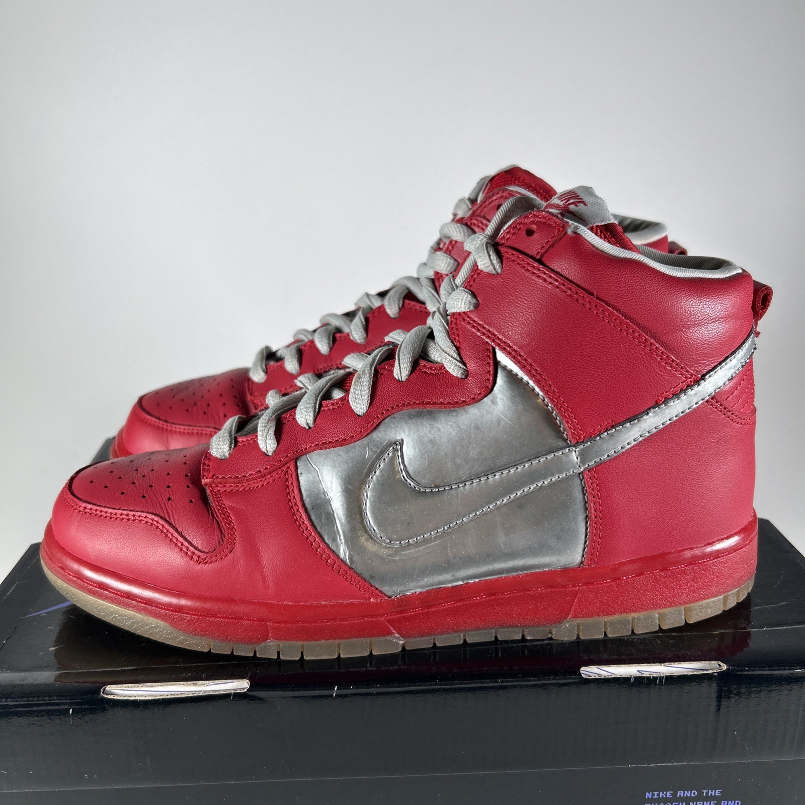 Size 9 – Nike Dunk Premium SB High Mork & Mindy