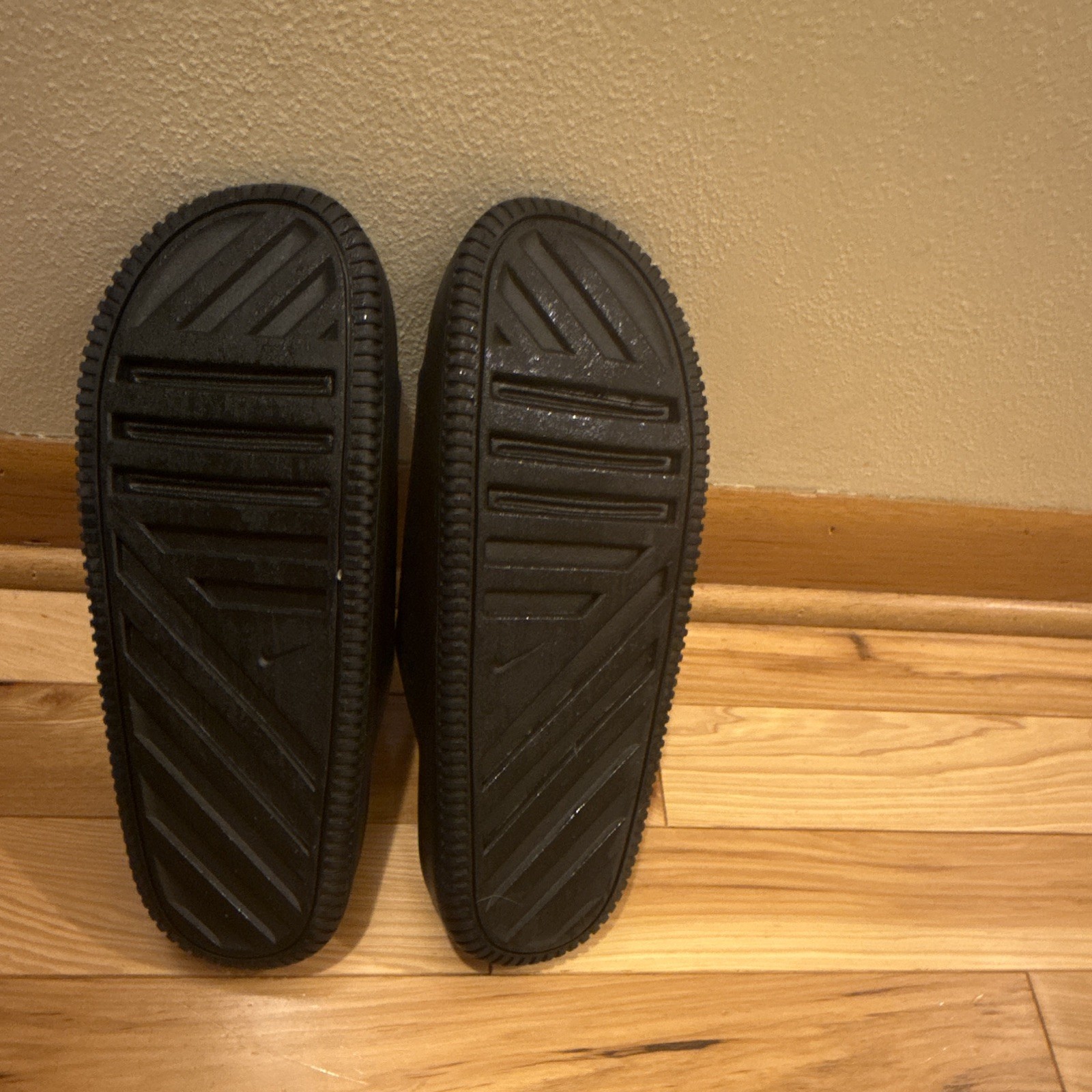 Nike Calm Slide 2.0 Black Men’s Rubber Slip-On Sandals US 12 EU 46 IB0183-001