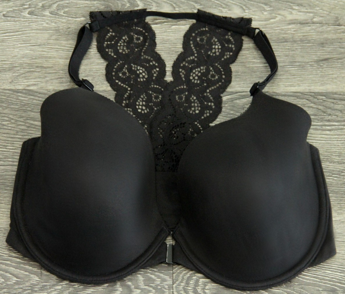 BODY by VICTORIA’S SECRET MEMORY FIT FULL COVERAGE FRONT CLOSE BRA size 32 D