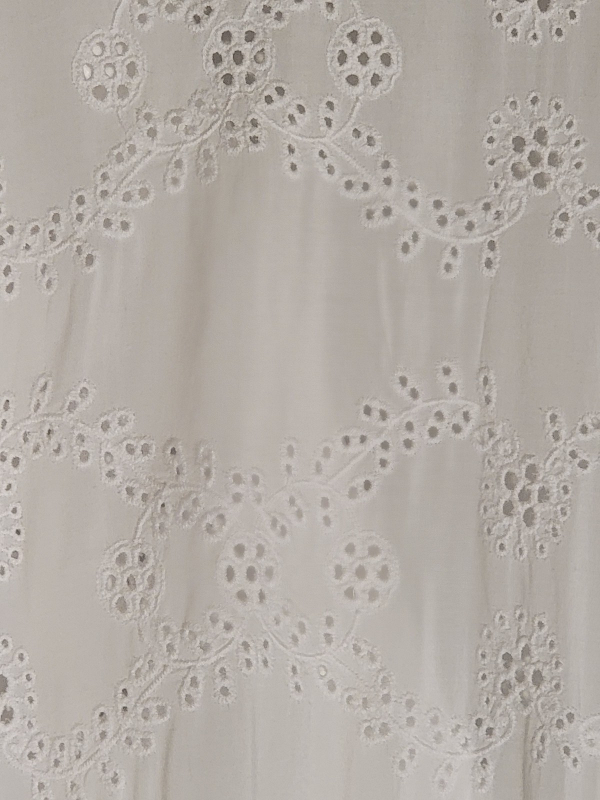 YFB Set Womens Medium White Eyelet Blouse & Skirt Lined 100% Rayon Hand Wash