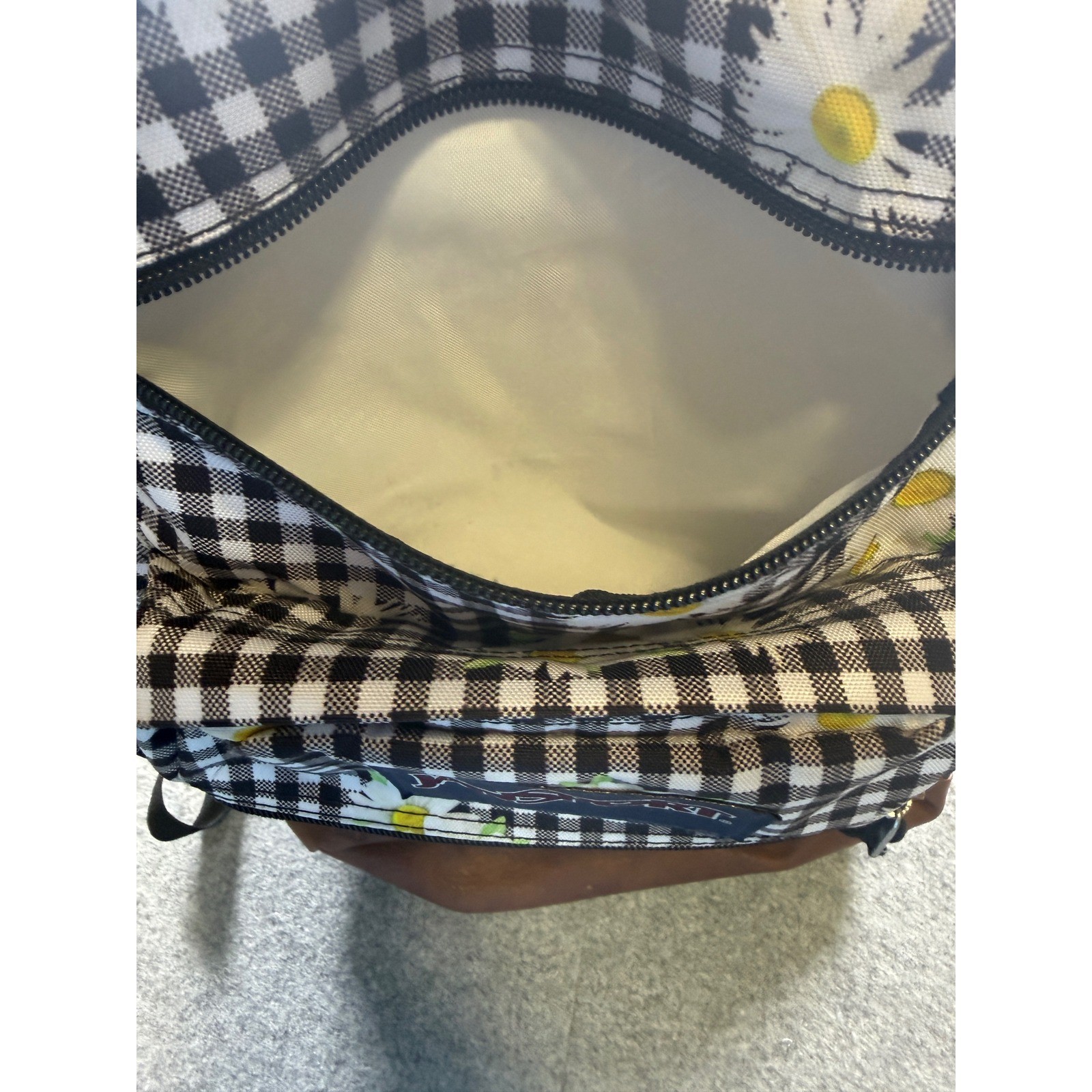 JanSport Cool Student Backpack Kids OS Black White Daisy Gingham Floral Bag