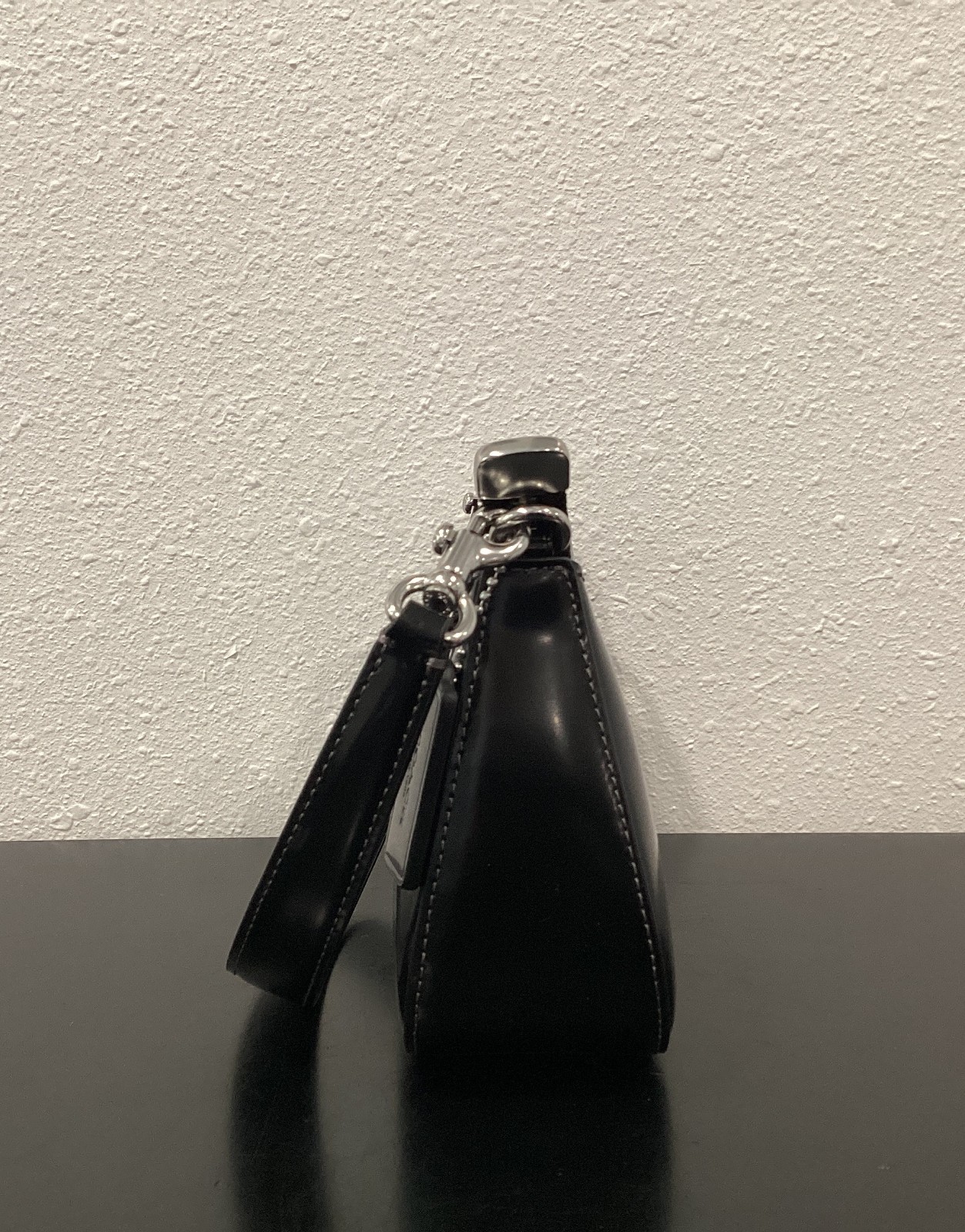 Coach Teri Mini CW310 Black 7.75″ x 4.75″ x 2.25″ Spazzolato Leather 2 Straps