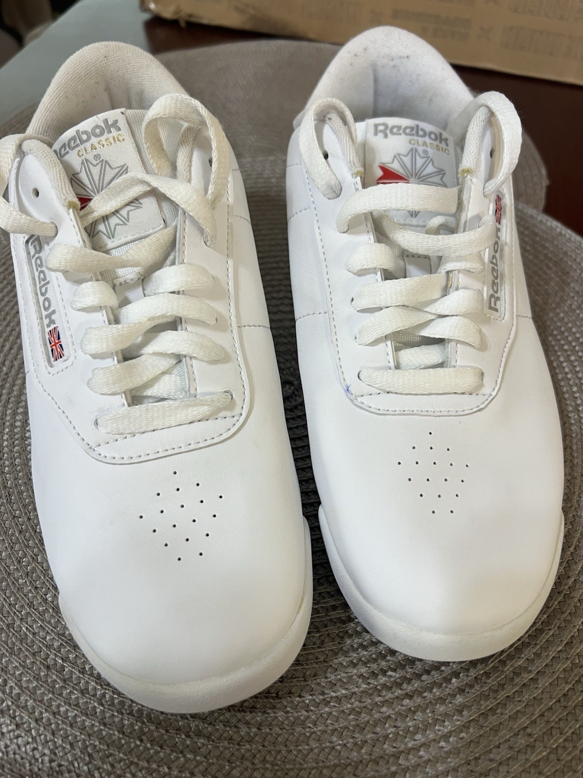 Reebok Classic Princess Sneaker White Y2K, Retro, Womens 8.5 M