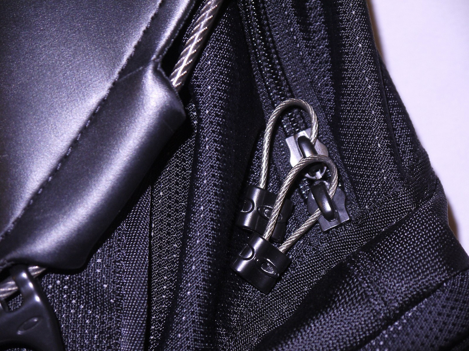 EUC Black OAKLEY Tactical Kitchen Sink 34L Backpack
