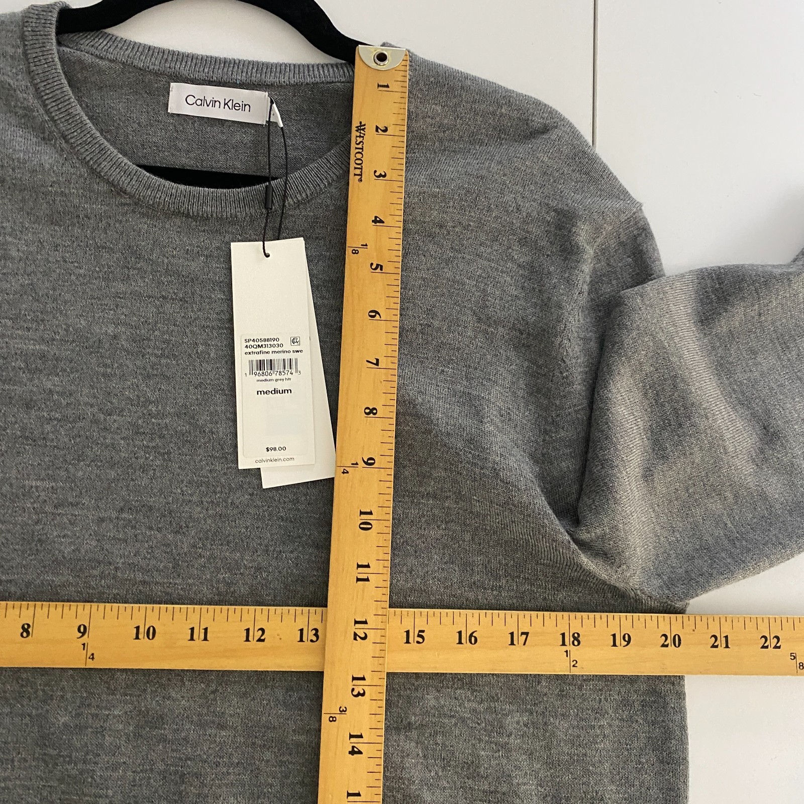 Calvin Klein Merino Wool Blend Crew Neck Sweater Mens Medium Gray Pullover