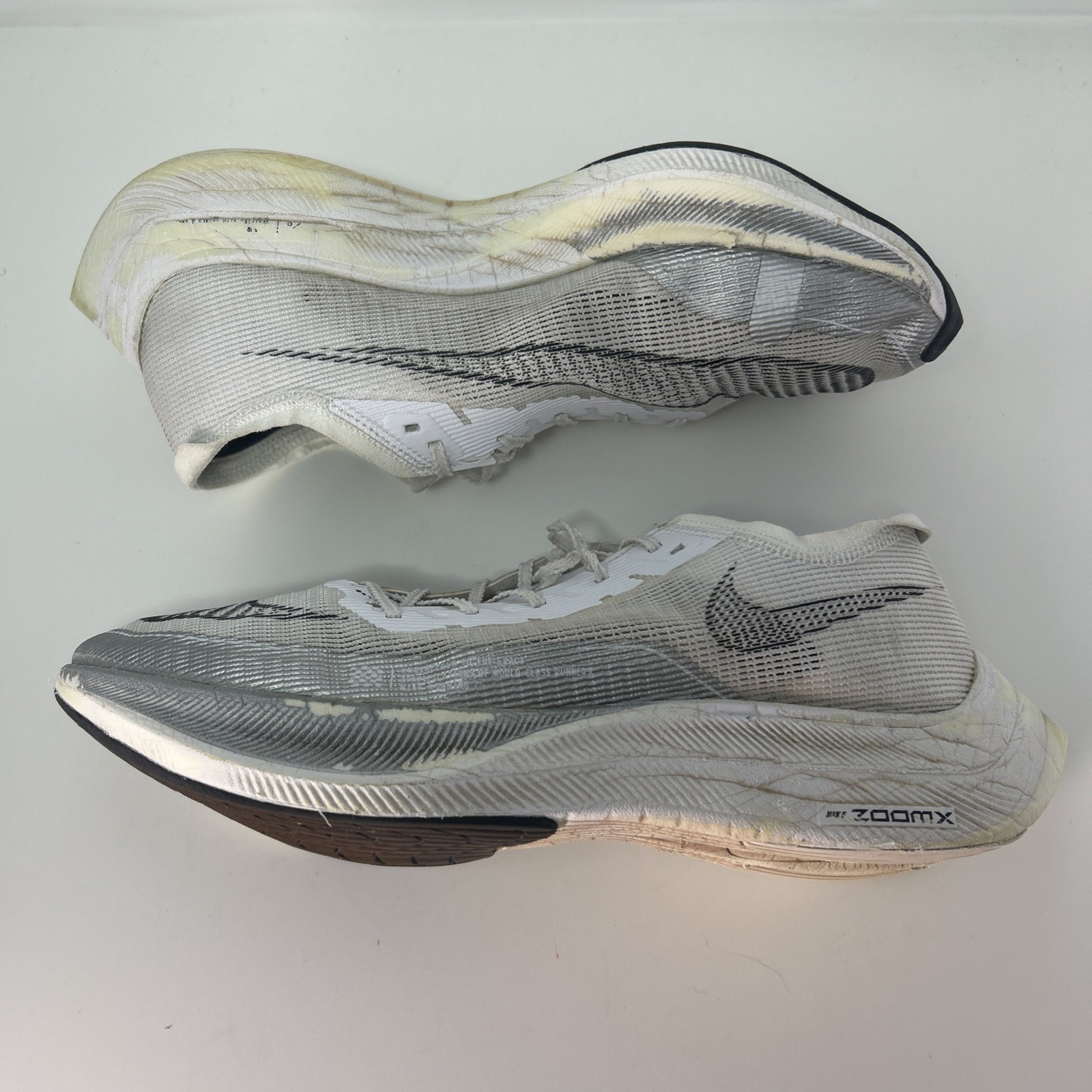 Nike ZoomX Vaporfly NEXT% Running Shoes Mens Size 11 White Racing CU4111-100