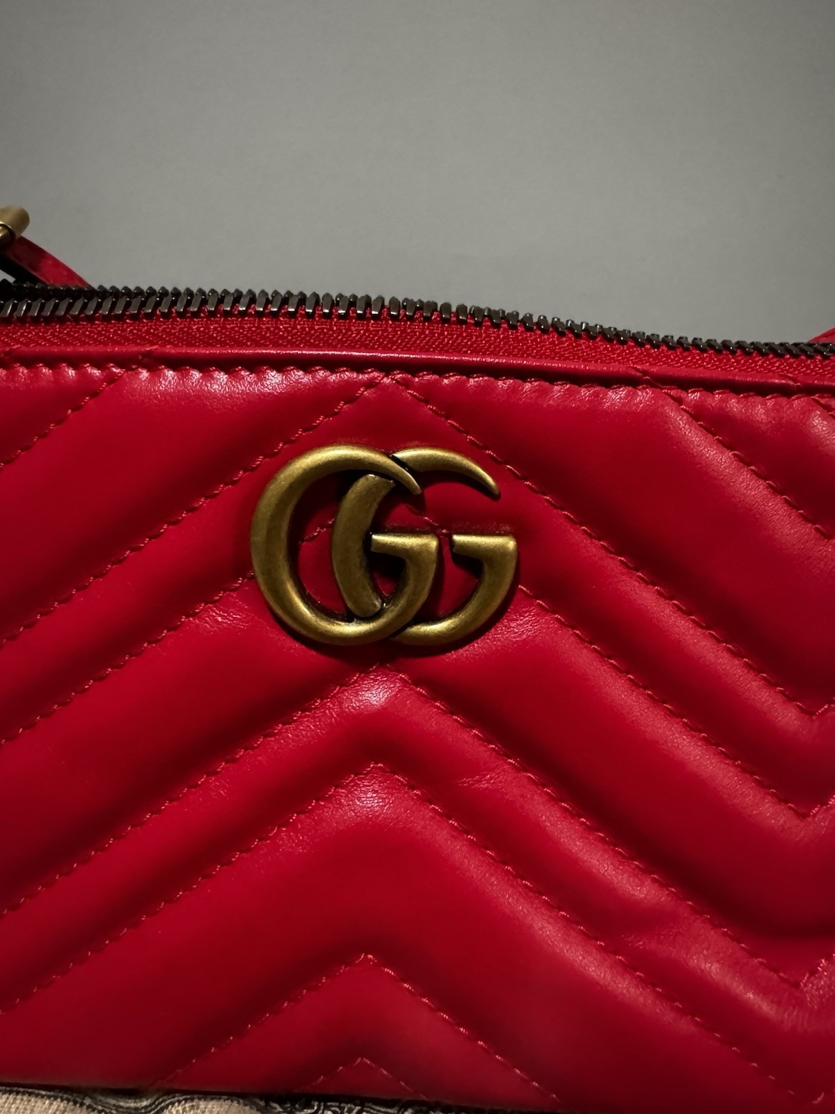 Gucci GG Marmont Matelassé Red Leather Small Shoulder Bag Zip Top Italy