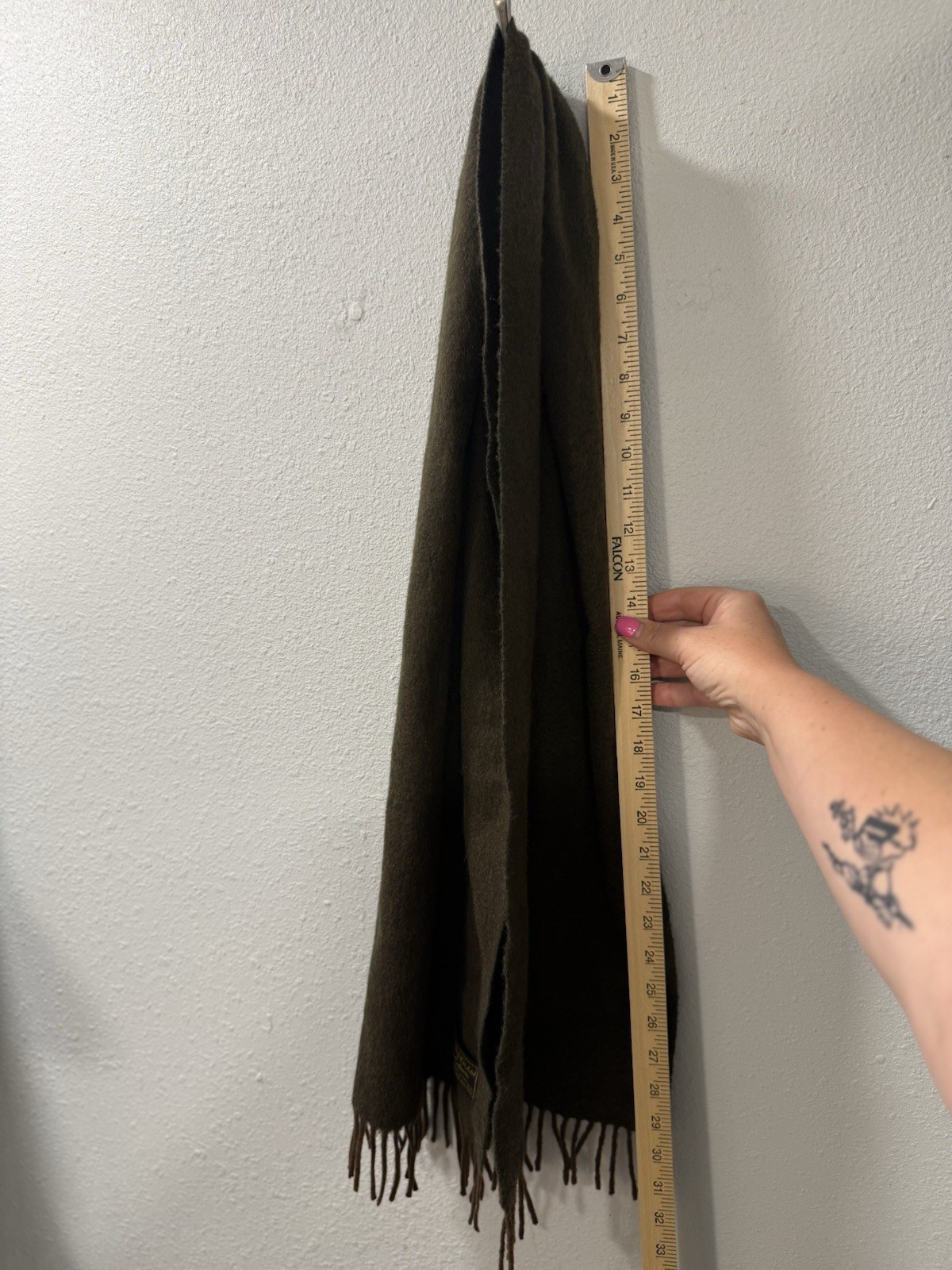 Vintage Joshua Ellis & Co. LTD – Dark Army Green 100% Cashmere Scarf (England)