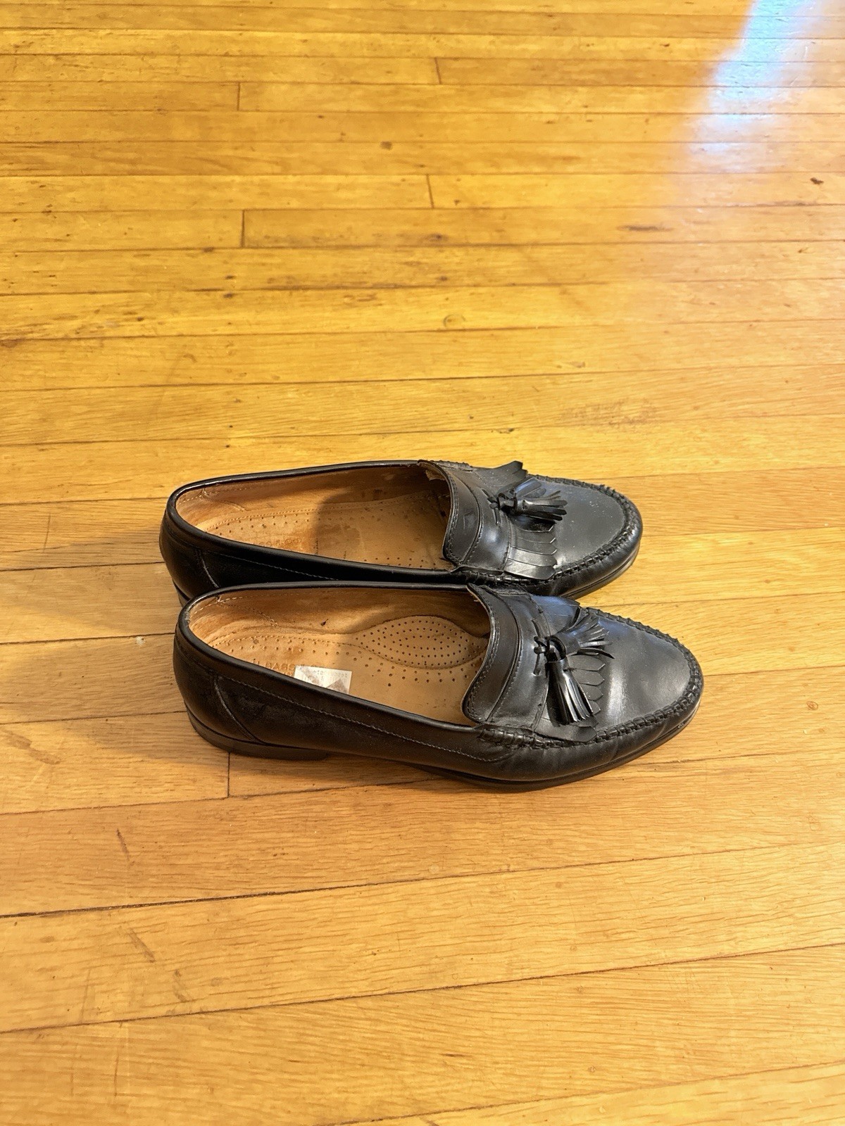 G.H. Bass & Co. Men’s Size 12 Black Leather Tassel Slip-On Almond Toe Loafers