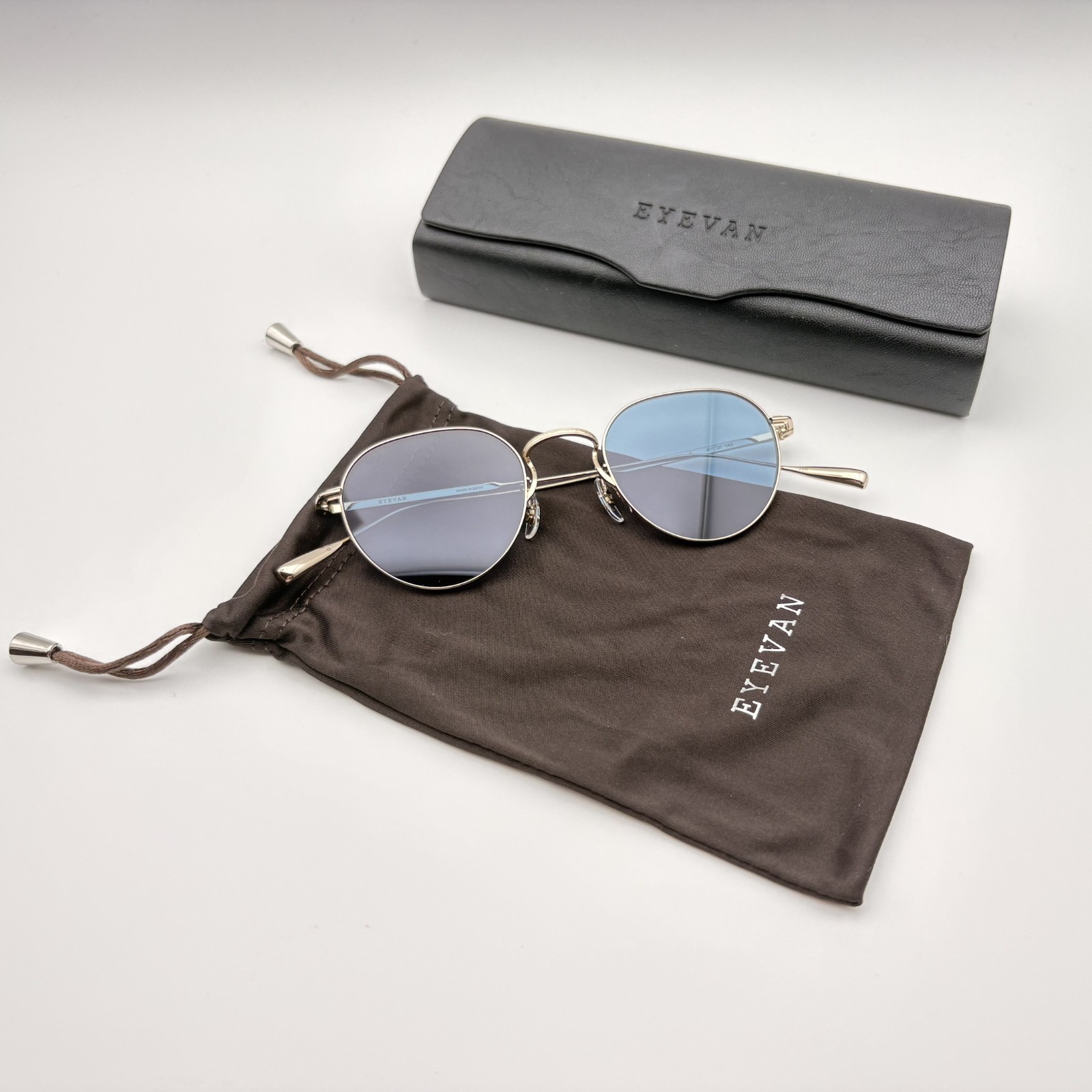 EYEVAN Fairway (47) G-BLU Polished Gold Panto Sunglasses with Light Blue Lenses
