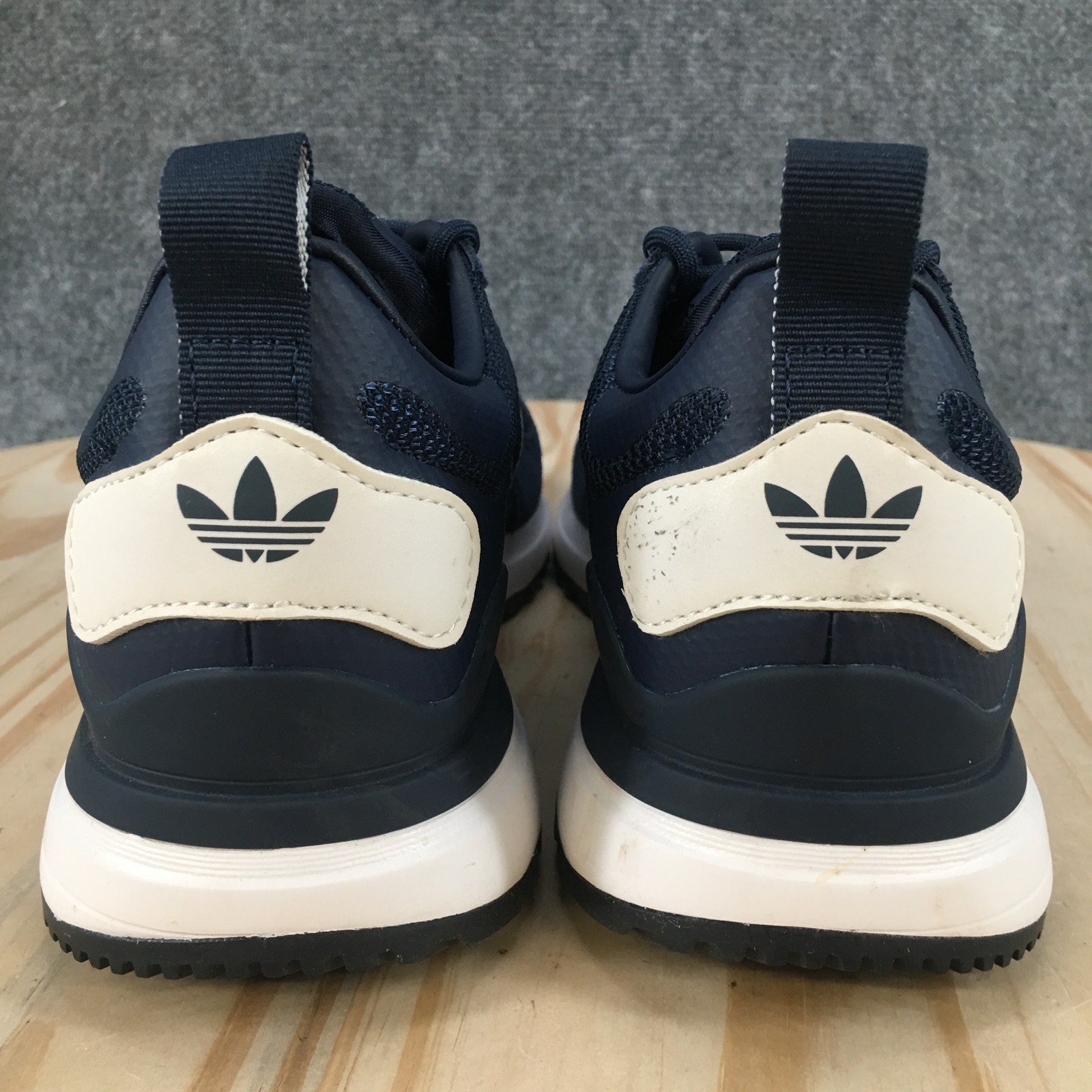 Adidas Sneakers Mens 6.5 Blue ZX 700 HD Trainers Shoes Suede Low Top FY1102