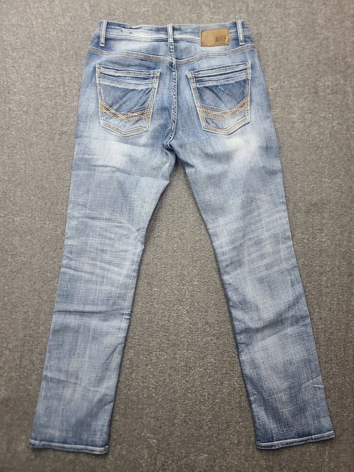 BKE Jake Men 32×32 Straight Leg Jeans Light Wash Stretch Blue Denim Distressed