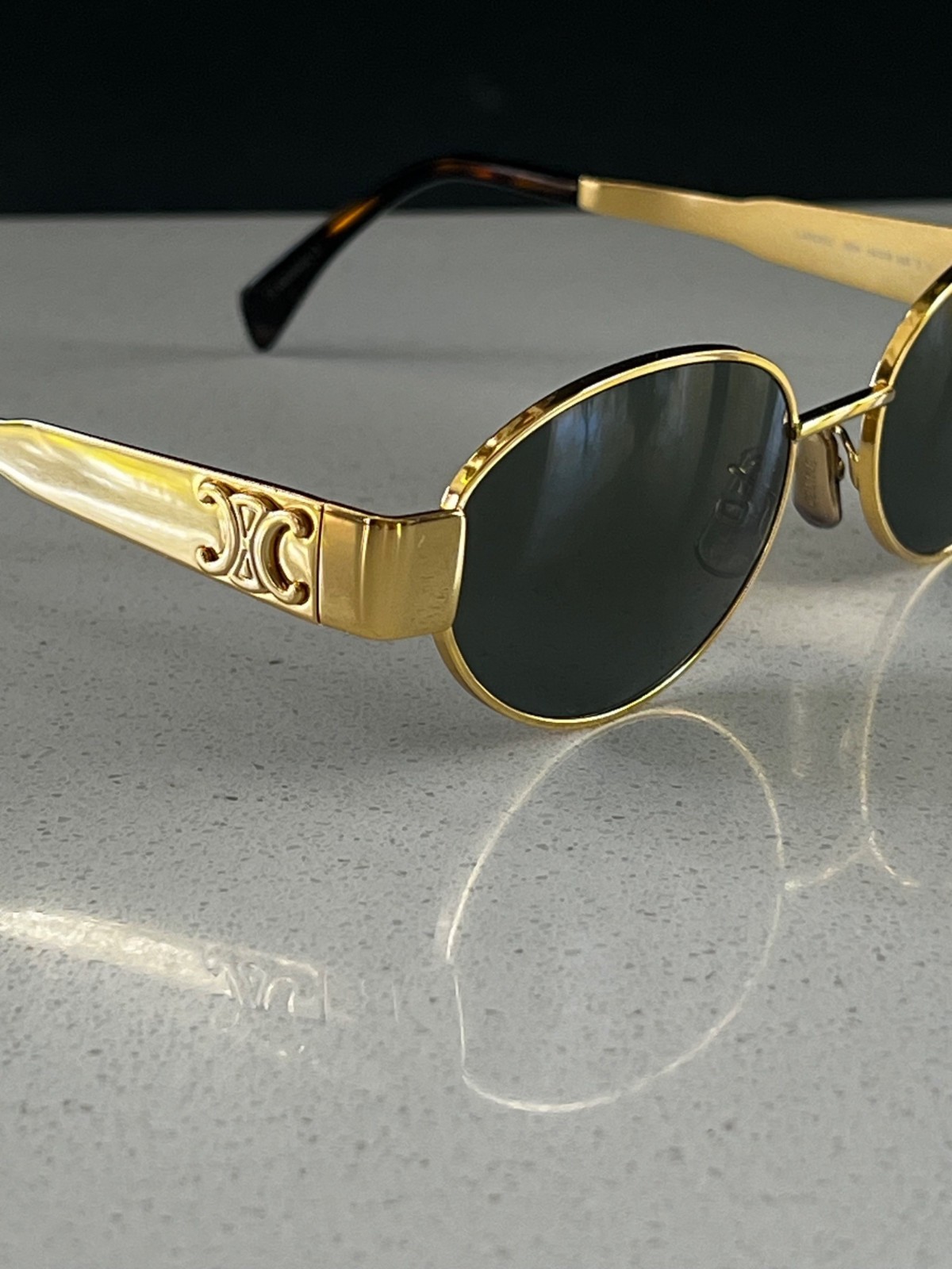 CELINE CL40235U Triomphe Metal 01 oval GOLD sunglasses