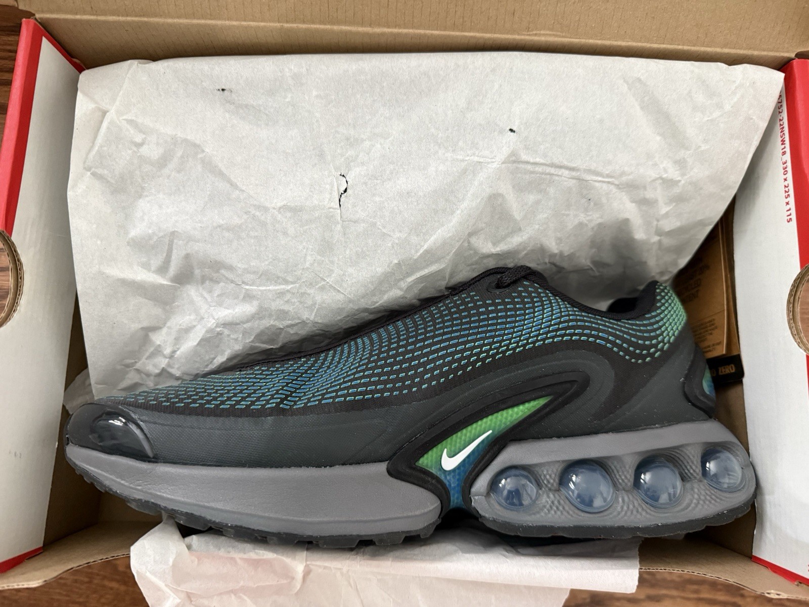 Mens Nike Air Max DN Hyper Cobalt Rage GreenbRunning Shoes Size 11 Barely worn