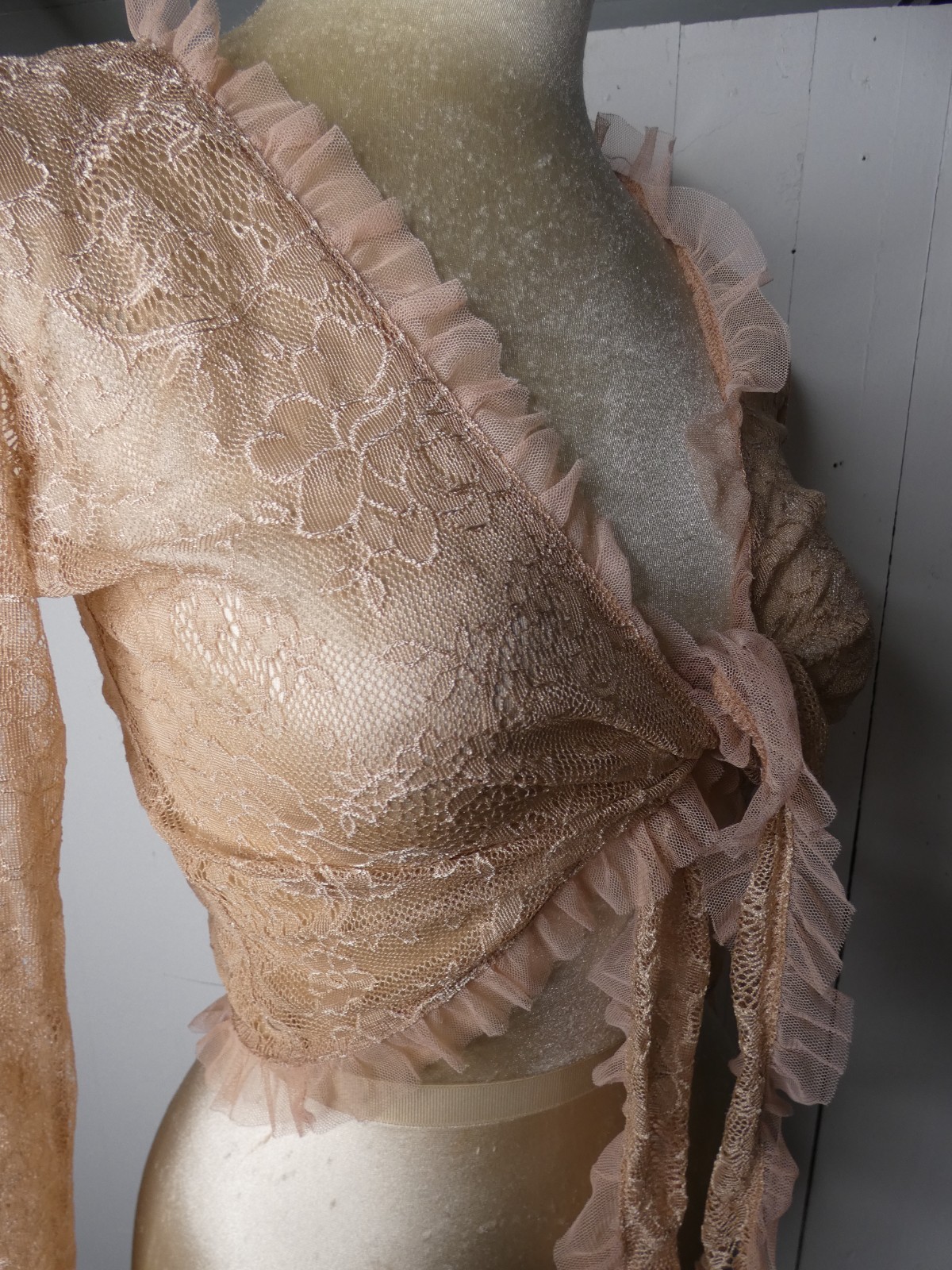 VTG Cejon Women’s S Taupe Lace Cropped Tie Front Shawl Semi Sheer Y2K Bolero