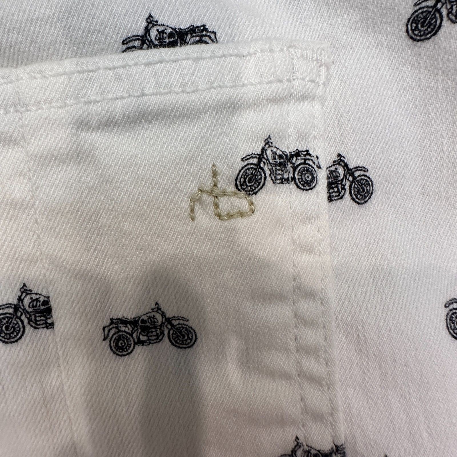 Rag & Bone White Motorcycle Print Cut Off Denim Shorts Size 25