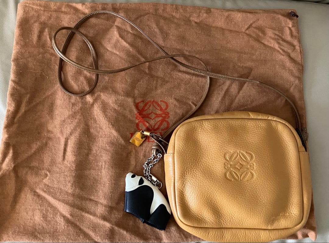 Loewe Women Wallet Keychain Charm Panda Limited Edition VHTF Designer Collection