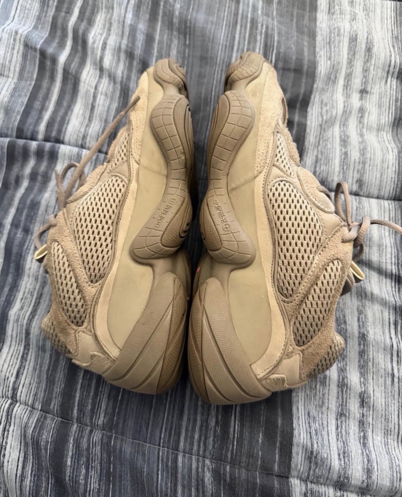 adidas Yeezy 500 Beige Low Top Suede Lace-Up Men’s Sneakers Rubber Sole