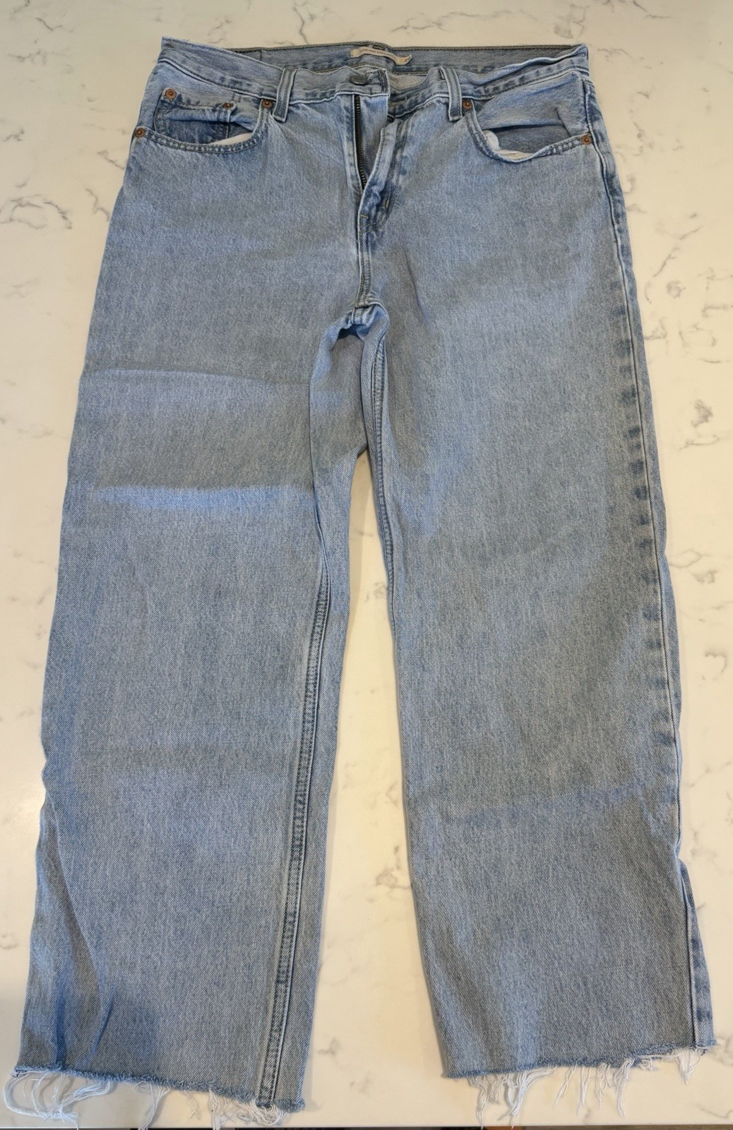 Levi’s Women’s Low Pro Straight Size 29 Cut ankle