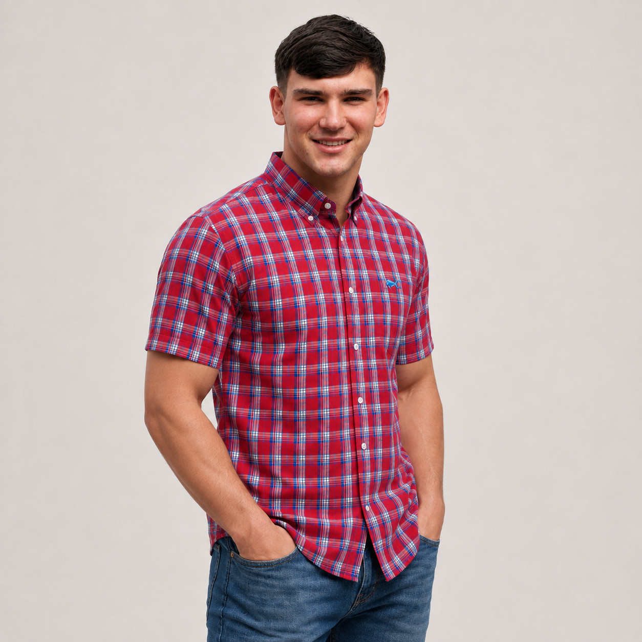 Southern Lure Red Navy Plaid Button Up Men’s Button Up Shirt size Large