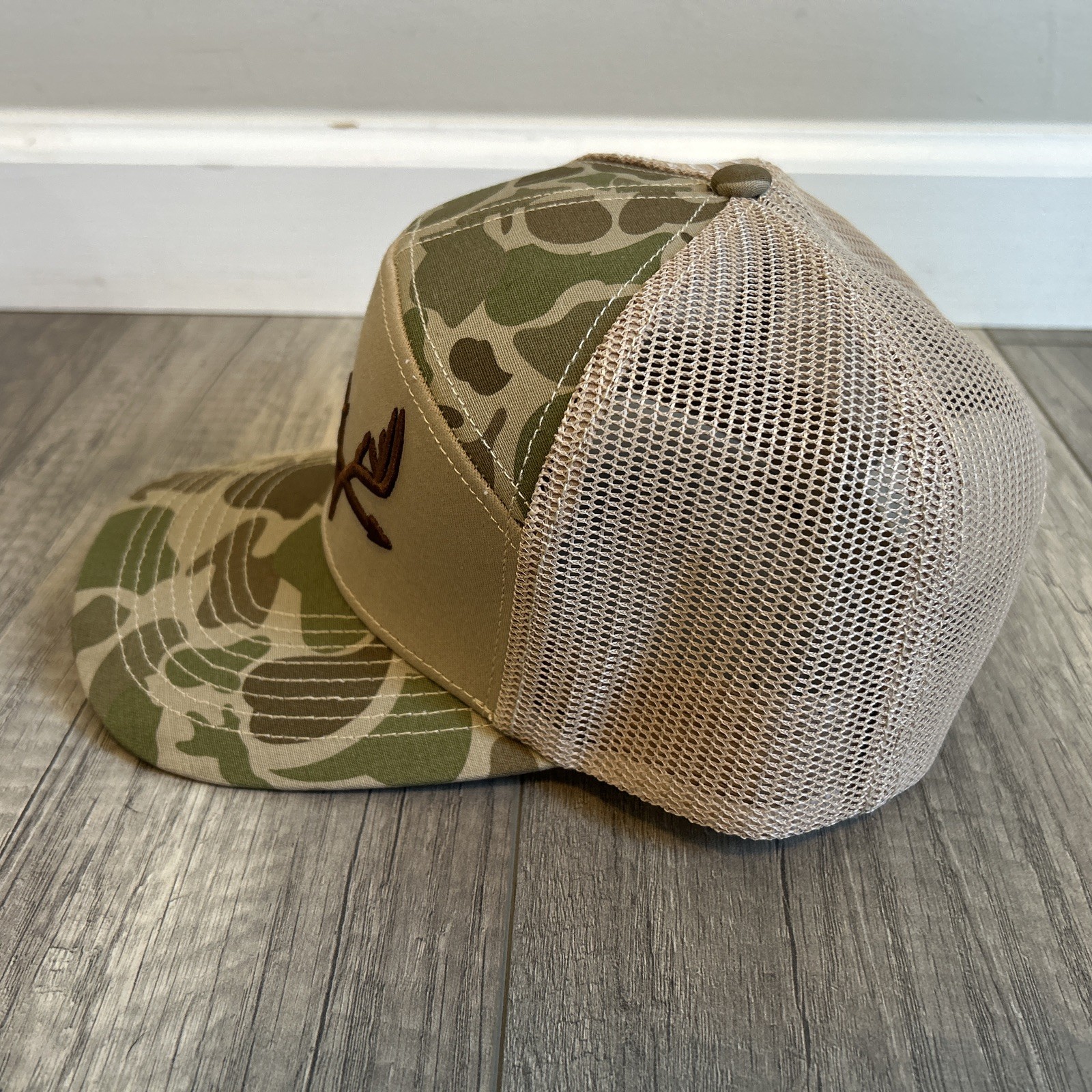 2 Webb Western Camouflage Antler Men’s Hats SnapBack Mesh Brown Beige Lot Pair