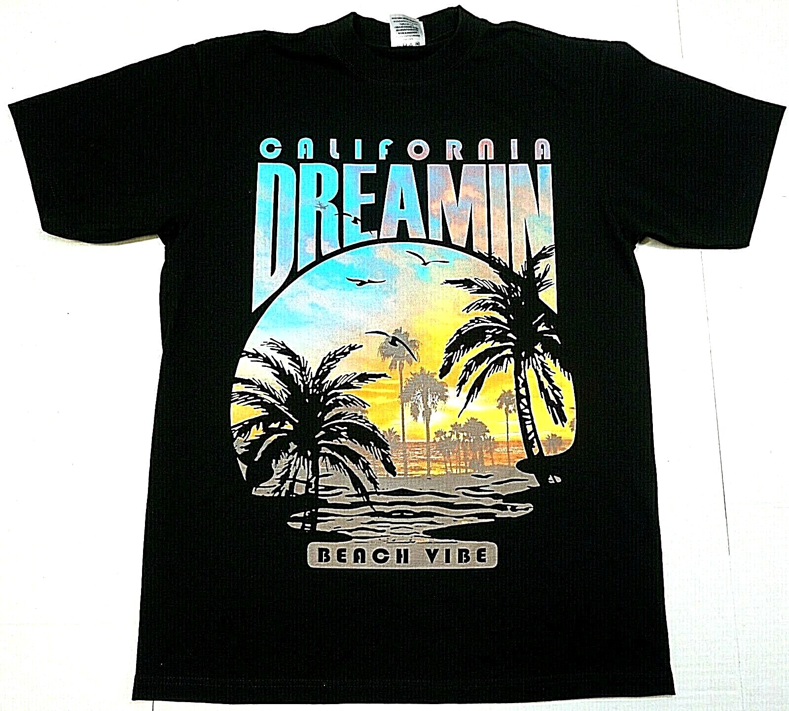 CALIFORNIA DREAMIN T-shirt CA Beach Vibe Urban Streetwear Men’s Tee New