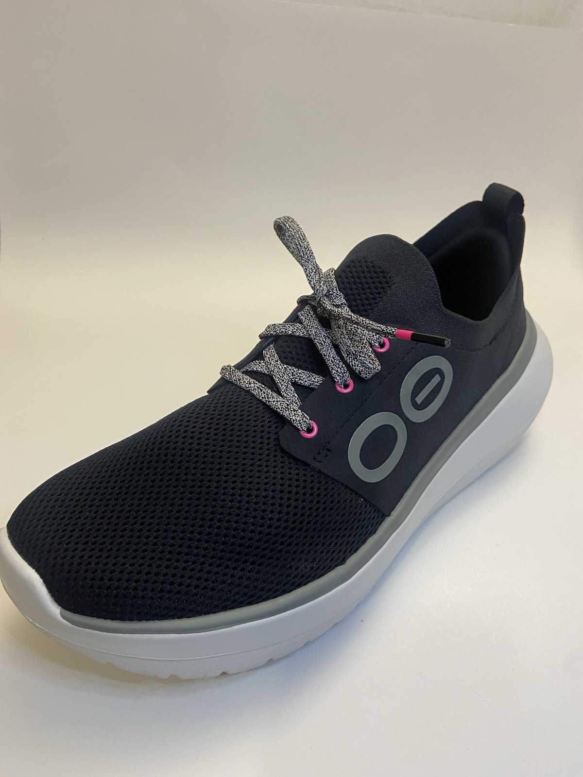 Oofos OOmy Stride Women’s 11 Black White Running Shoes Comfort Recovery Slide