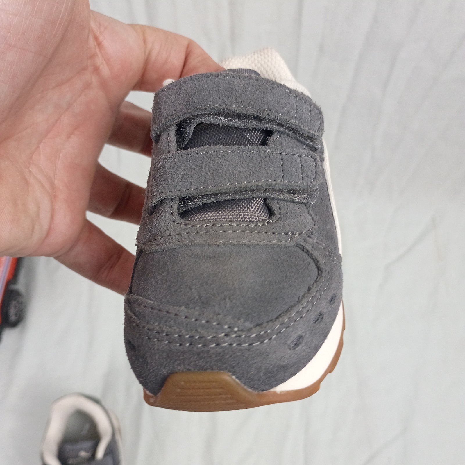 TODDLER PUMA ST RUNNER SHOES SIZE 6 CHILD BABY RUNNING GRAY PLAY SCHOOL