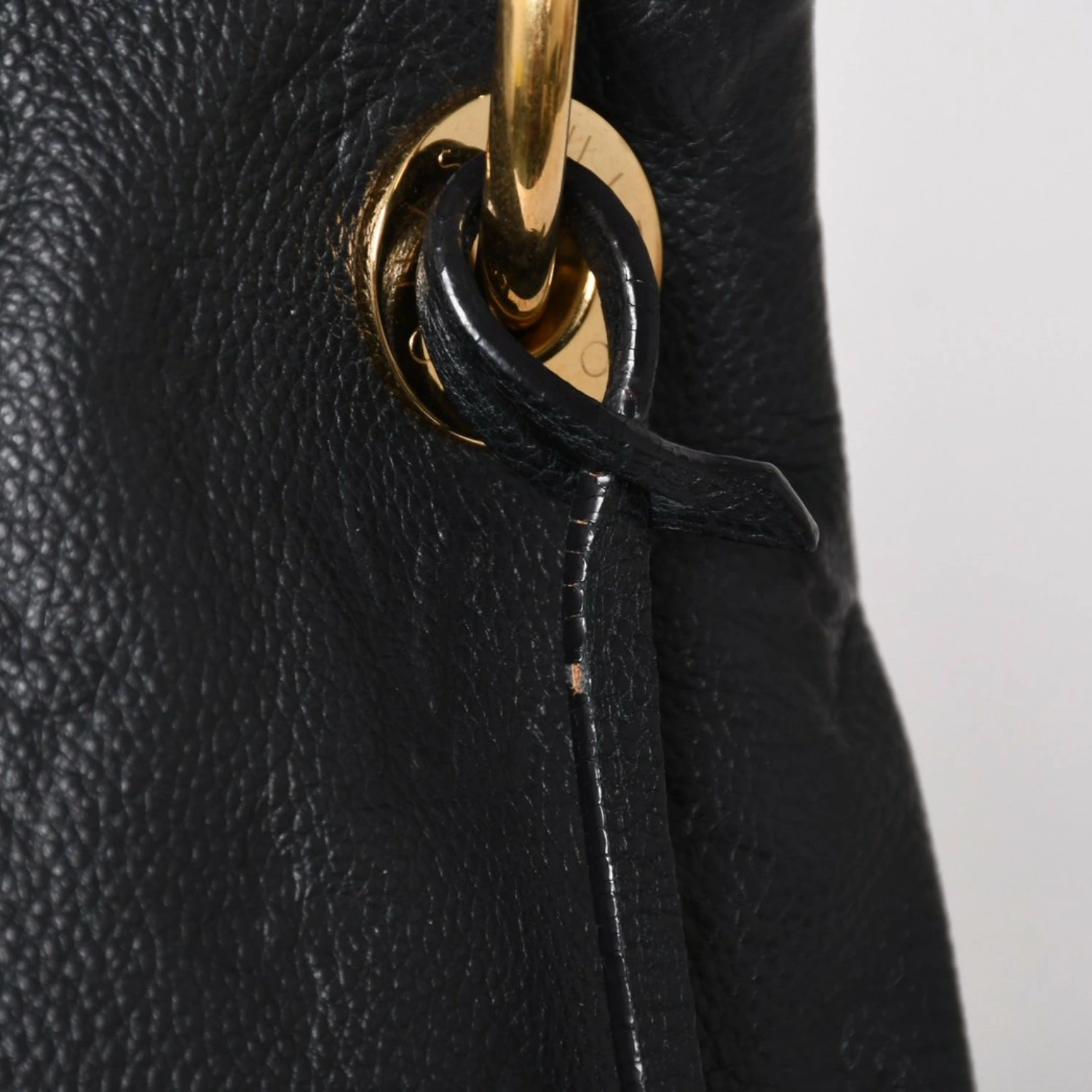 Louis Vuitton Artsy MM One Shoulder Bag Handbag M93448 Calfskin Monogram r0_0613
