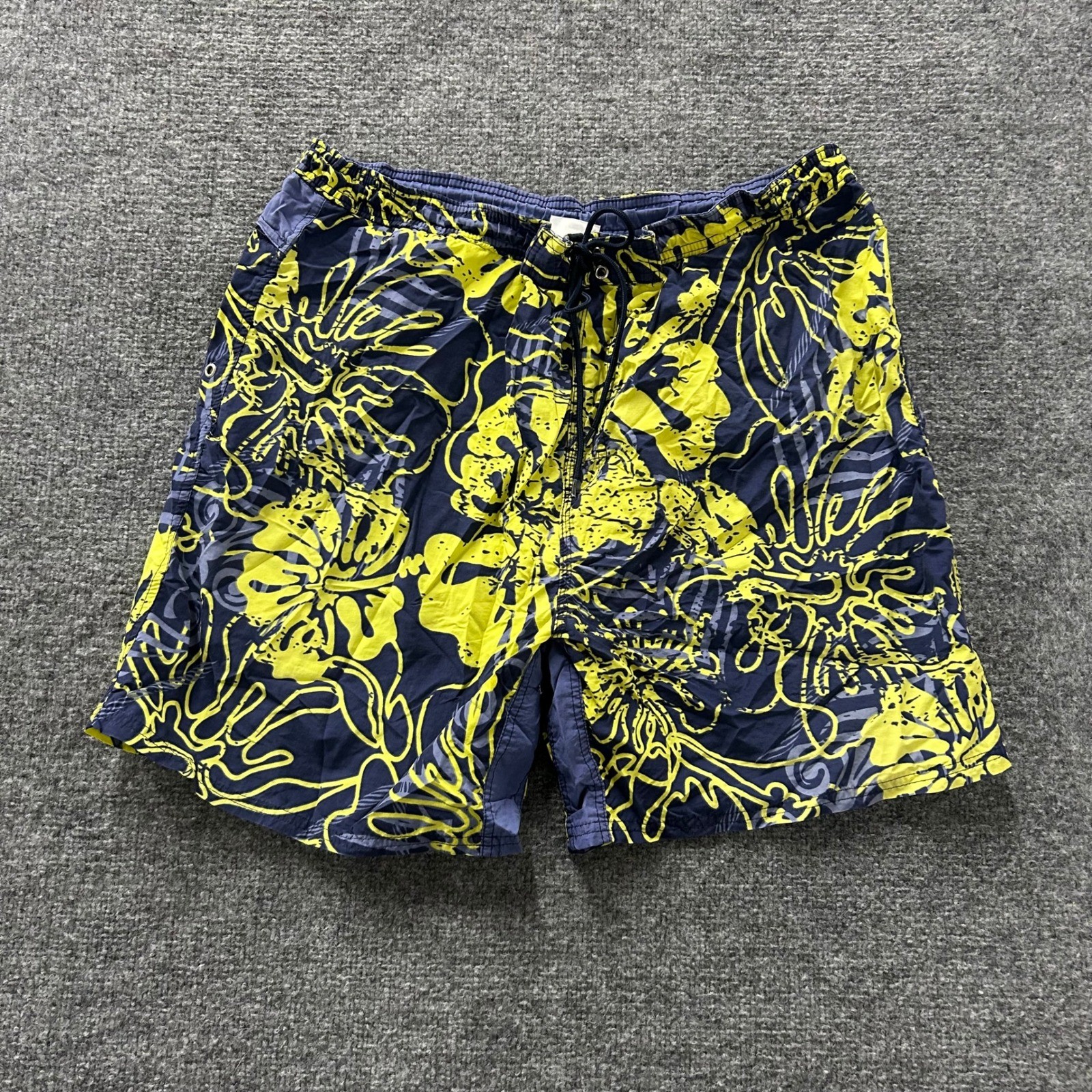 Sand N Sun Swim Trunks Mens Size L Navy Yellow Hibiscus Floral Mesh Lined Beach