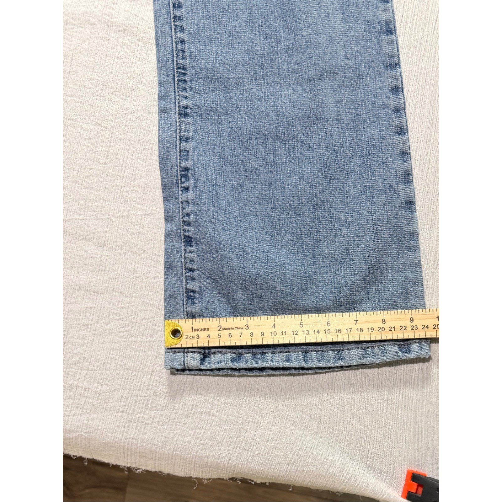 Tommy Hilfiger Womens Bootcut Jeans Medium Wash Blue Denim Size 16 Stretch